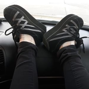 Vintage Volatile Platform Sneakers